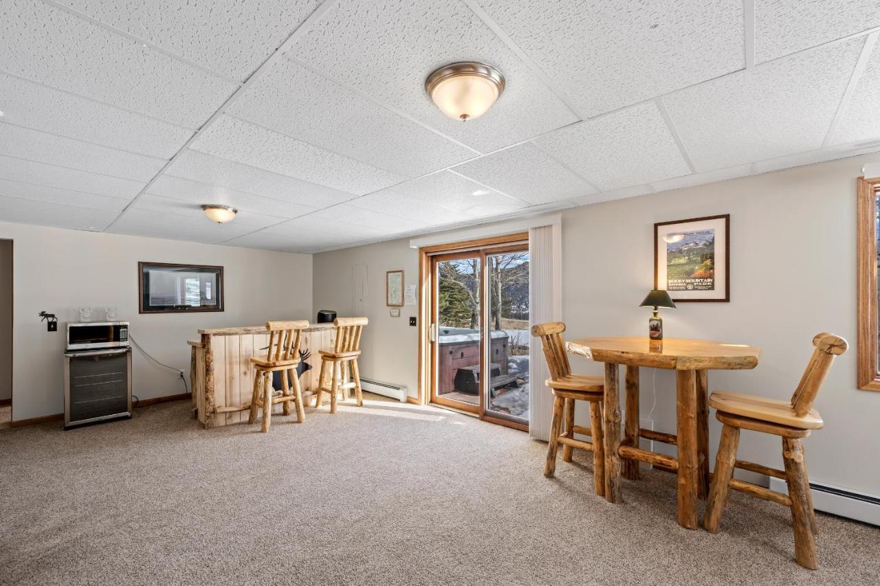 Lily Mountain Lodge - Amazing Mountains Views, Private Hot Tub, Great Location Estes Park Kültér fotó