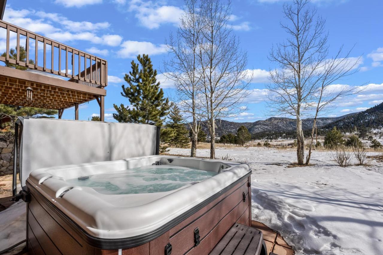 Lily Mountain Lodge - Amazing Mountains Views, Private Hot Tub, Great Location Estes Park Kültér fotó