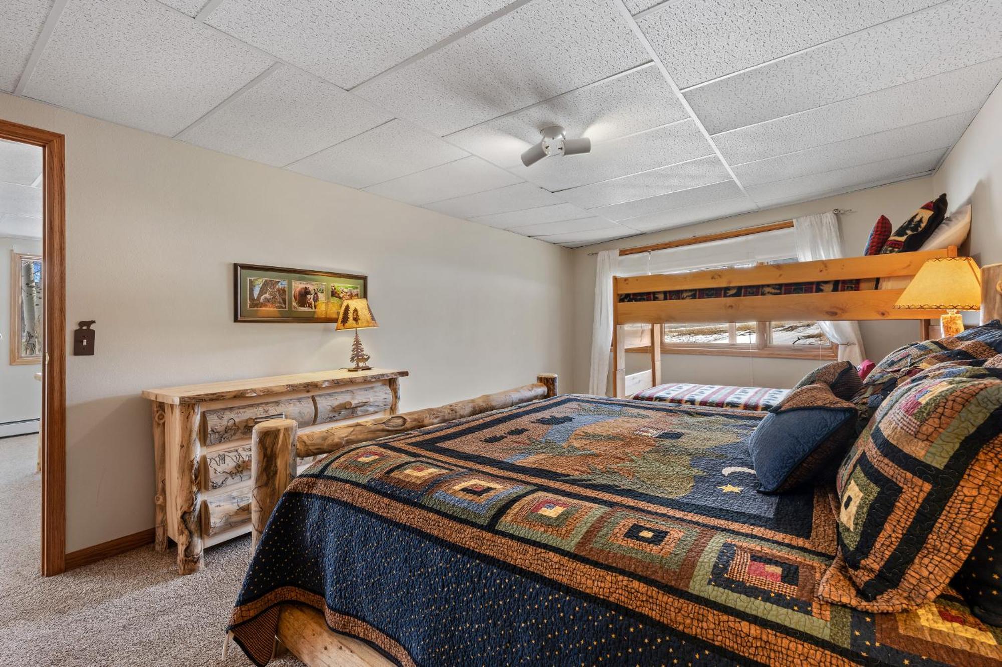 Lily Mountain Lodge - Amazing Mountains Views, Private Hot Tub, Great Location Estes Park Szoba fotó